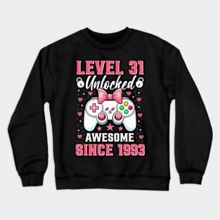 Level 31 Unlocked 31 year old 31st birthday gamer girl Crewneck Sweatshirt